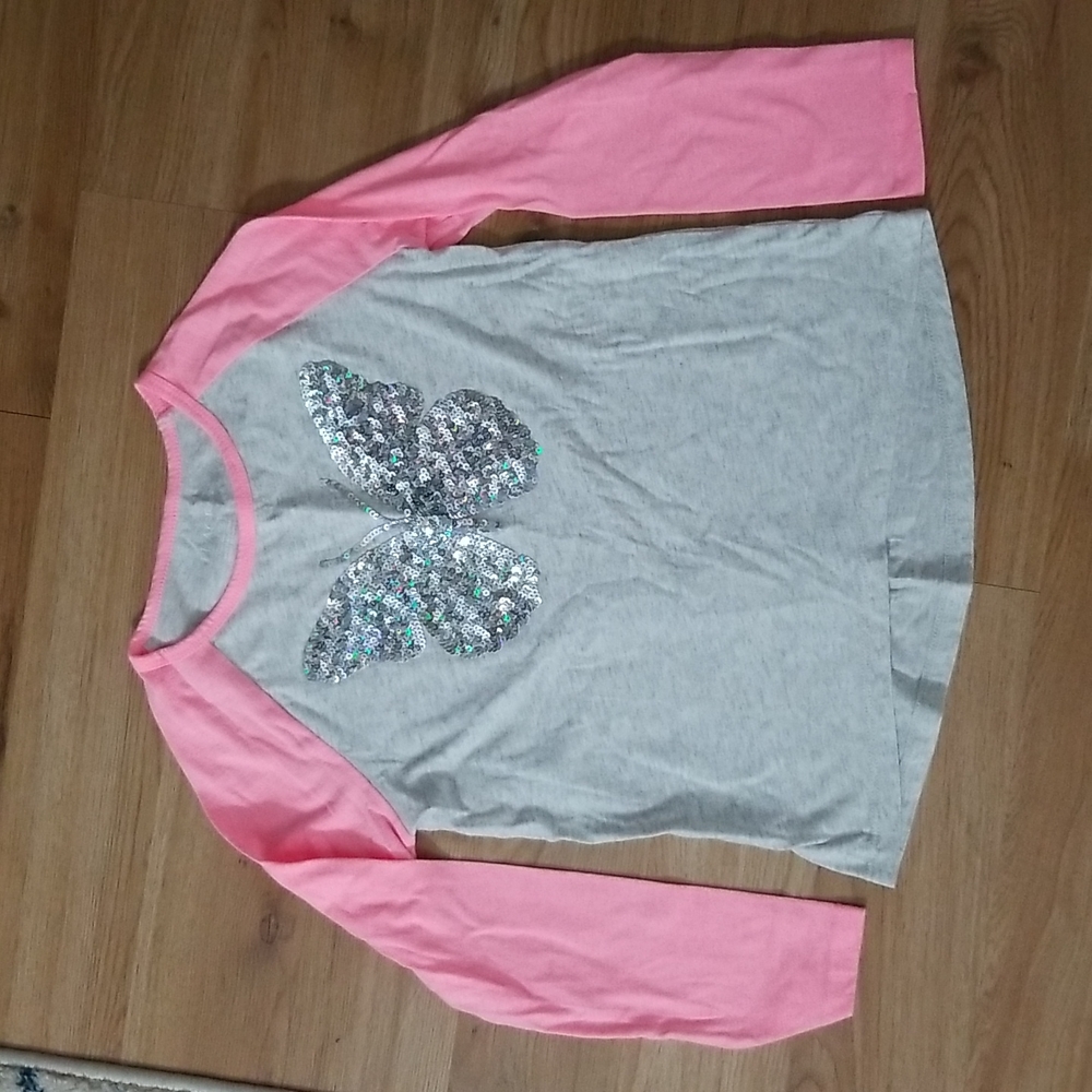 Like new Children's Place sequin long sleeved girls top